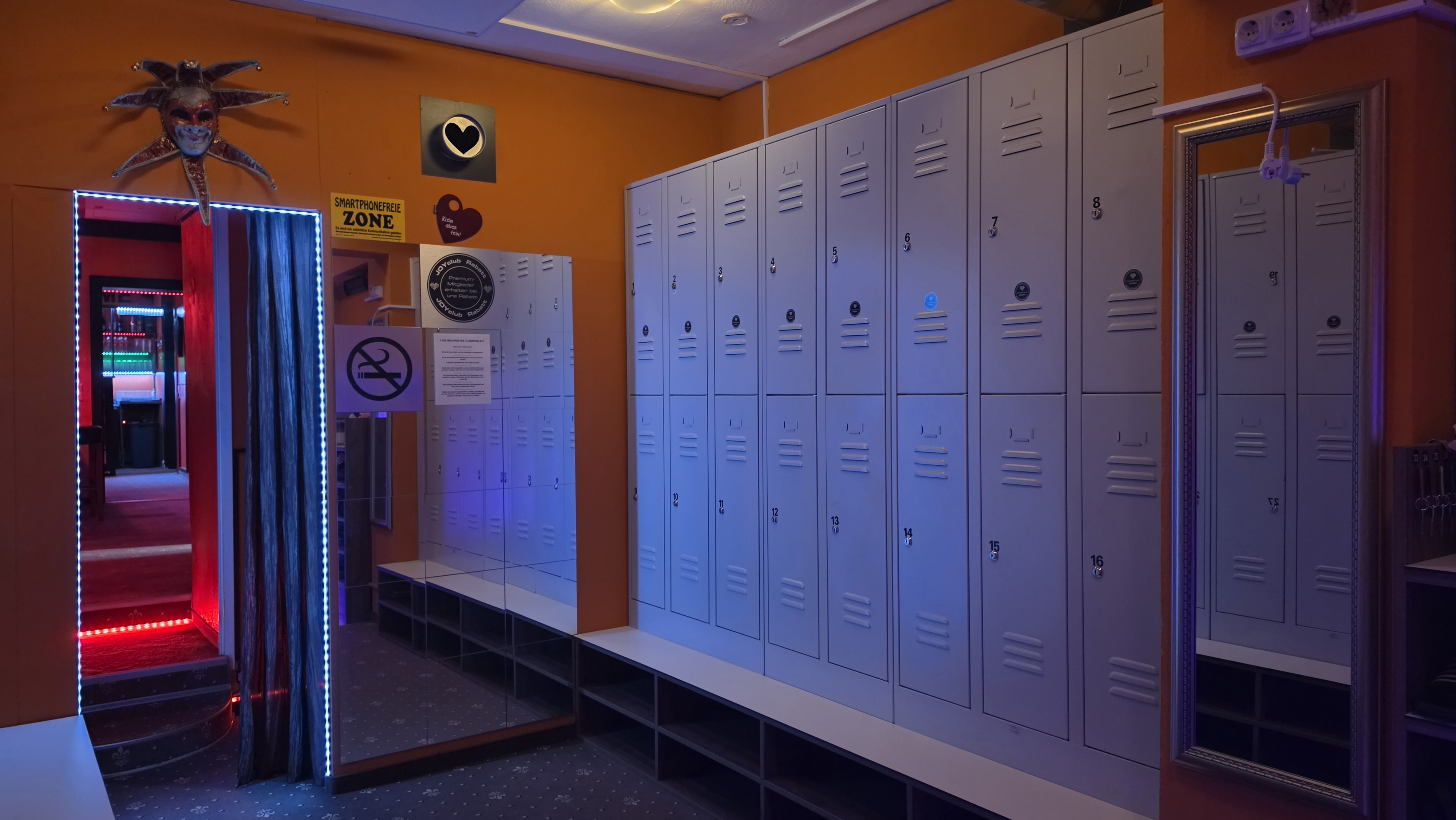 Garderobe und Umkleidebereich